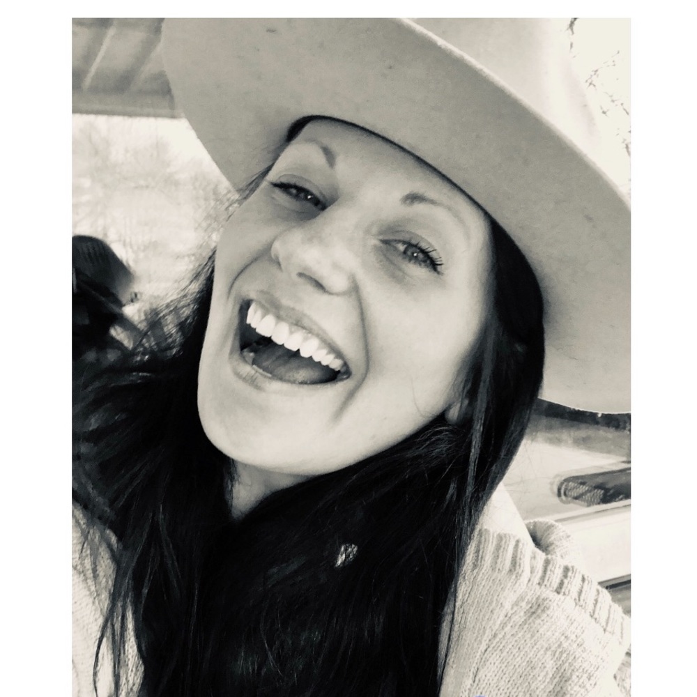 Meet your Posher, Lindsey